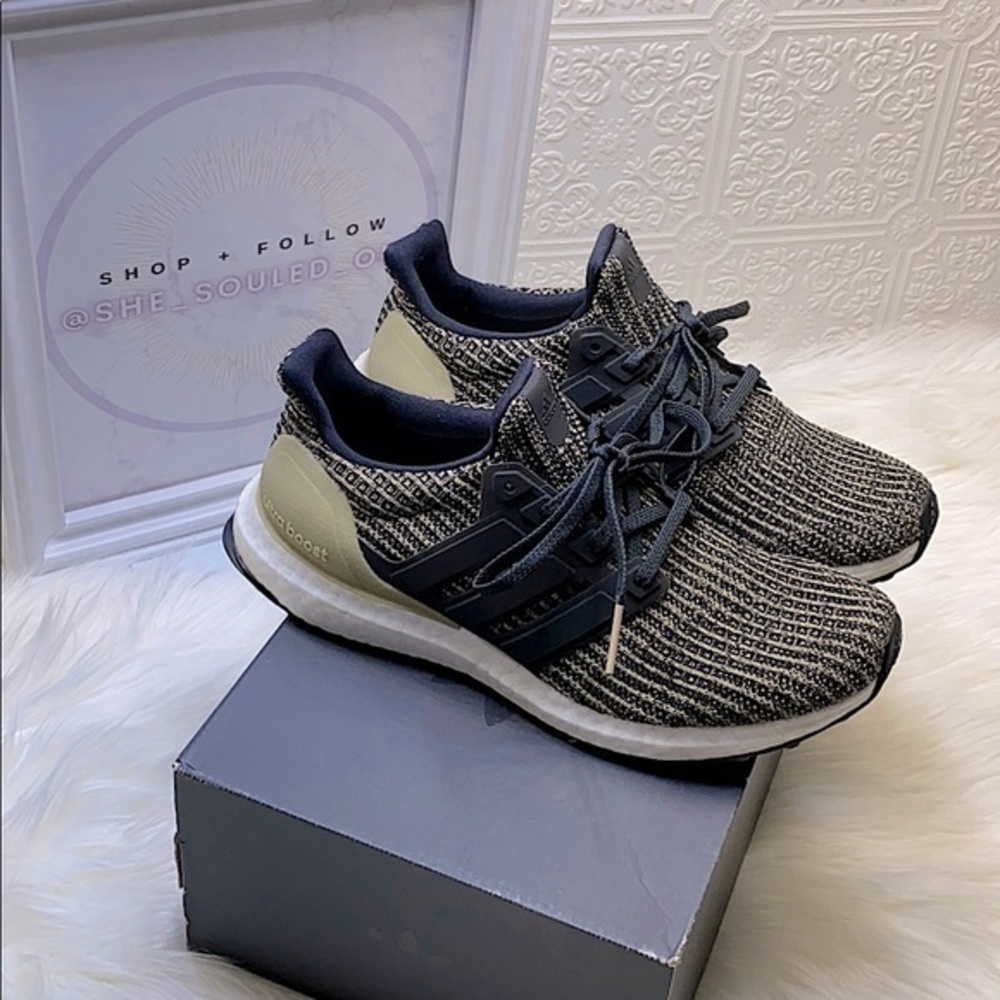[ adidas ] Ultraboosts Classic Comfort Sneakers | Midnight + Tan | Rare Combo